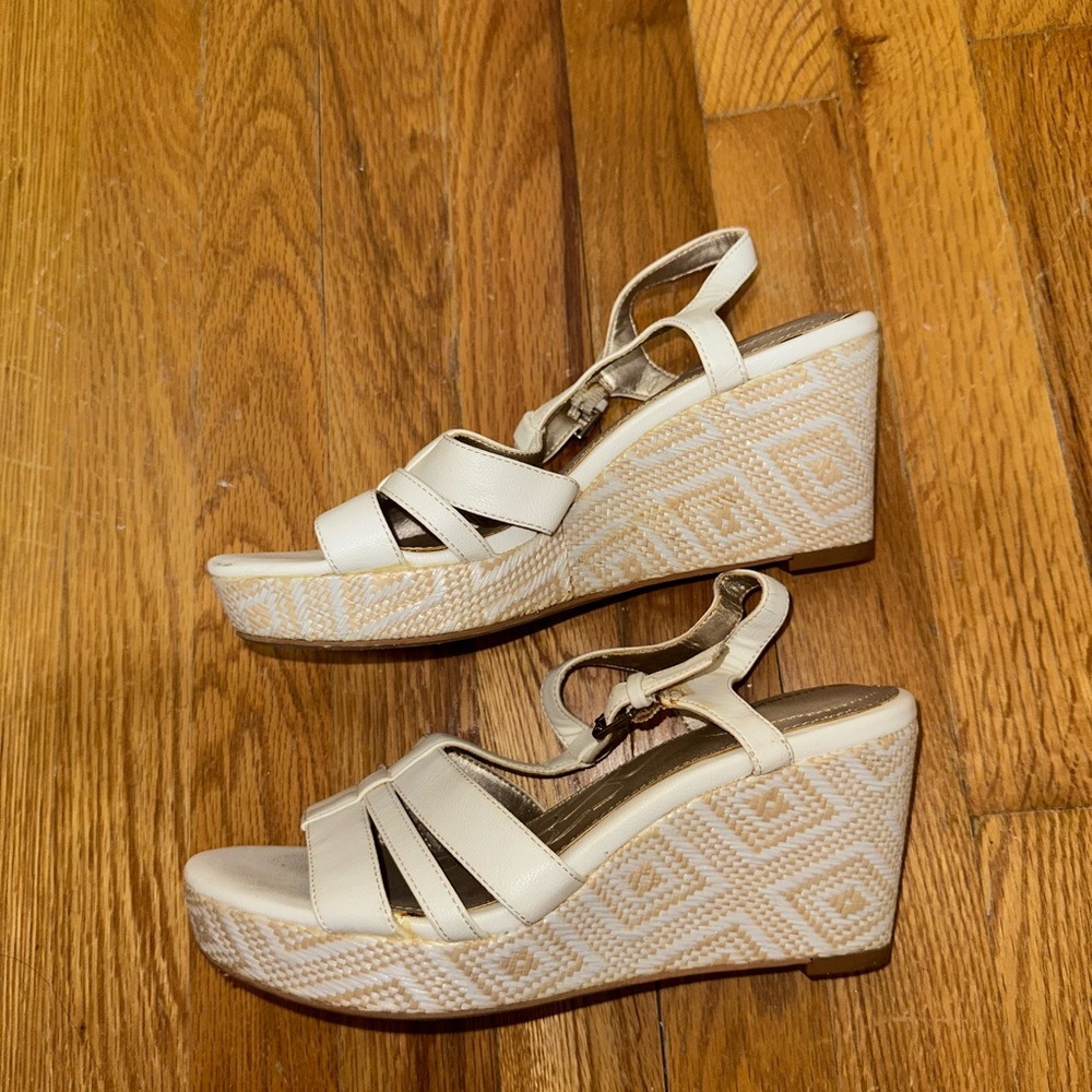 Giani Bernini Cream Strappy Wedge Sandals